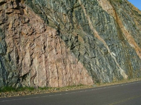 Injection gneiss along Highway 40